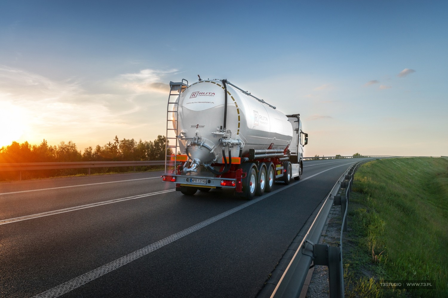 Sesja pojazdów ciężarowych firmy Ruta Transport