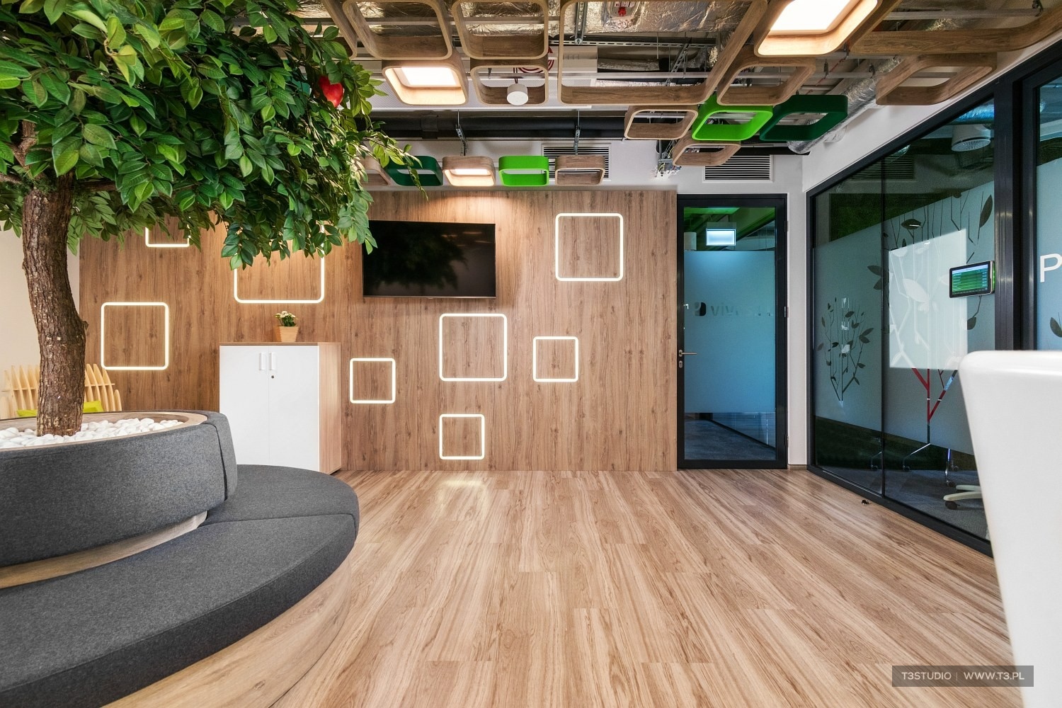 Biuro firmy Vivus w kompleksie Business Garden w Warszawie - fotografia wnętrz biurowych