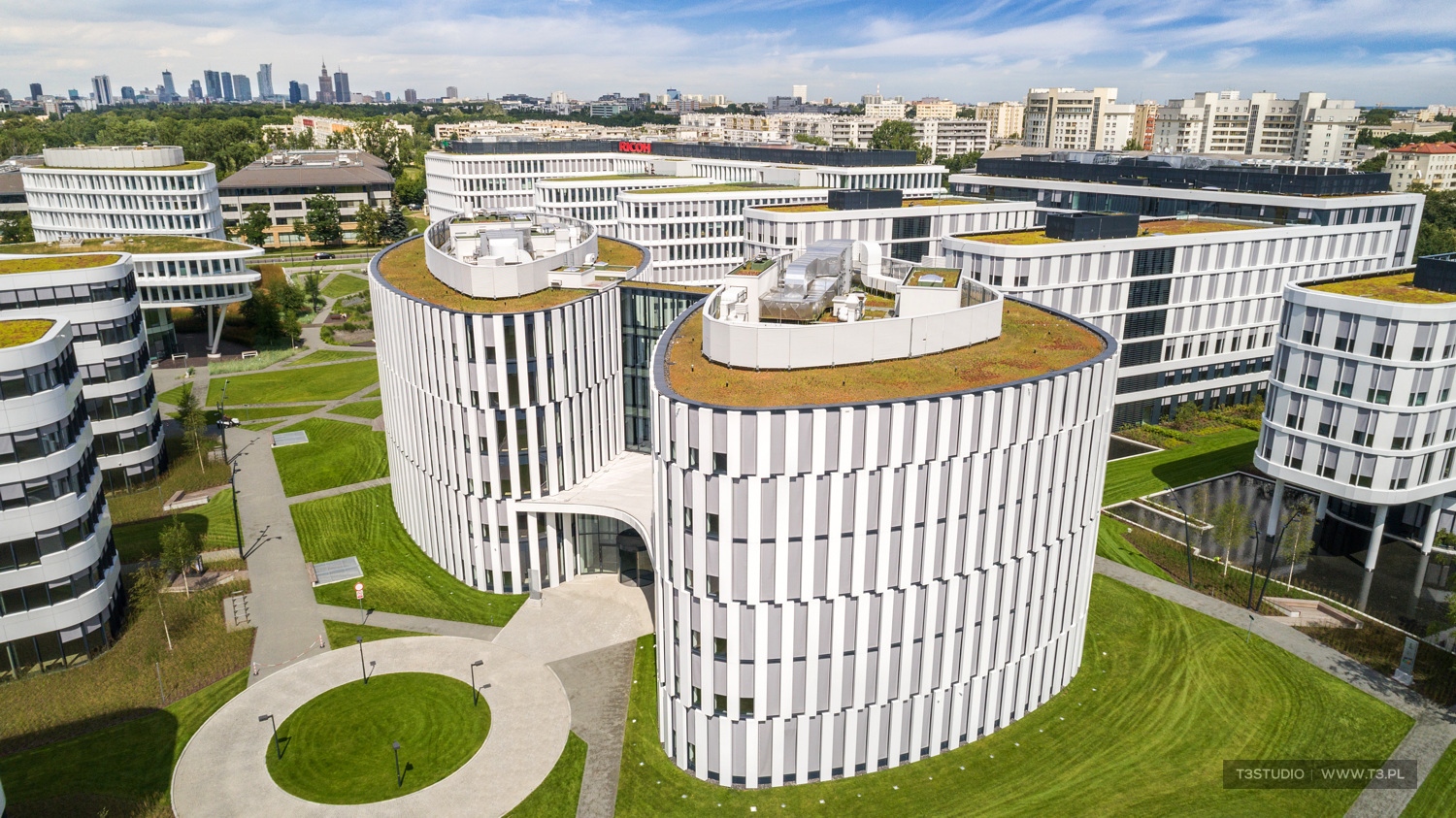Business Garden Warszawa - sesja kompleksu biurowego z powietrza