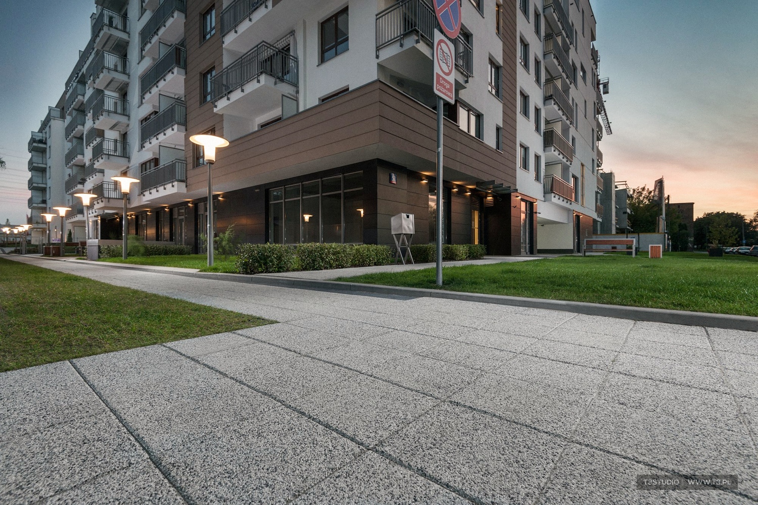T3Studio-3494-Osiedle-Espresso-Ronson-Development-Warszawa-fotografia-reklamowa.jpg