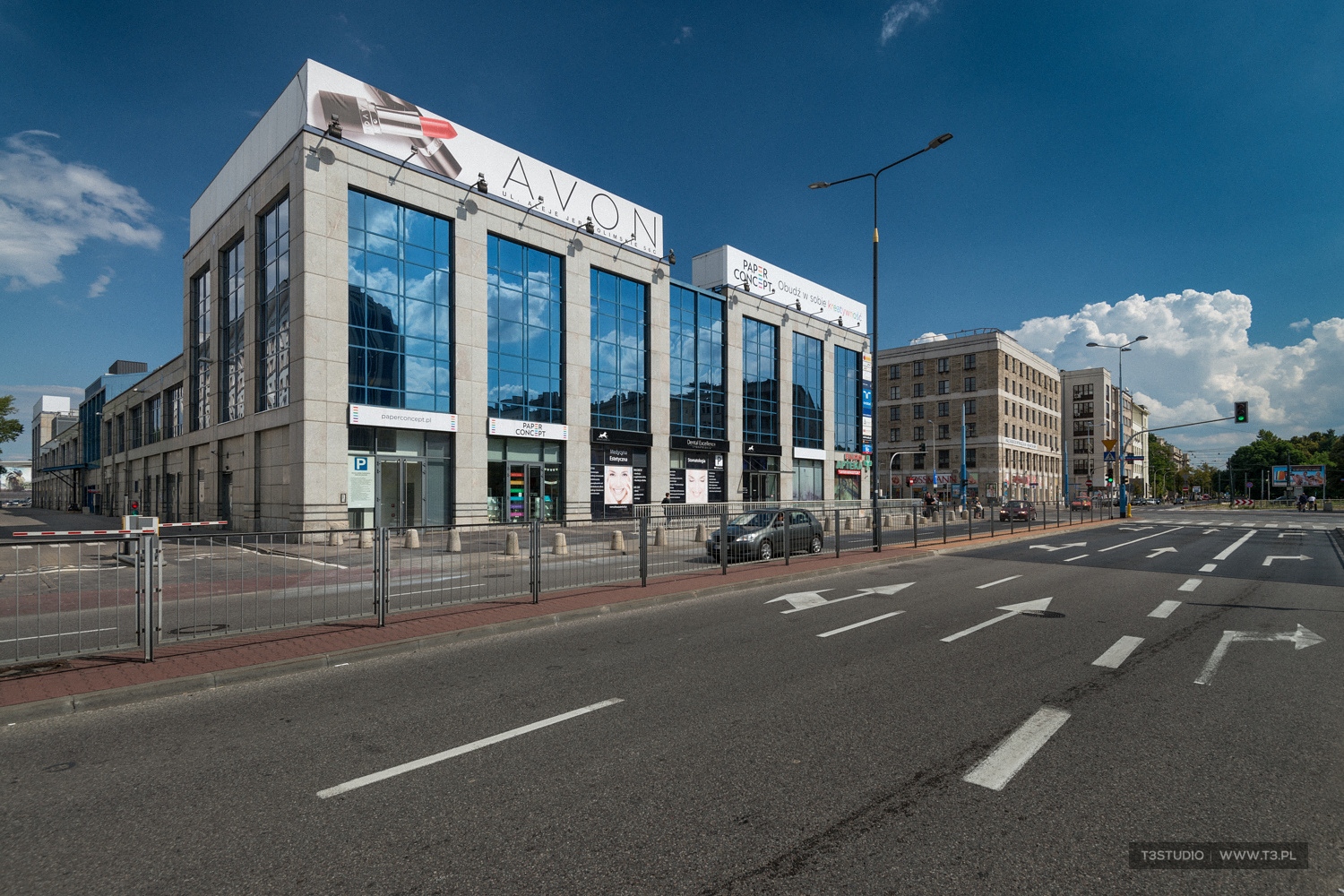 T3Studio-9633-Swedecenter-Aleje-Jerozolimskie-56-Warszawa-fotografia-architektury.jpg