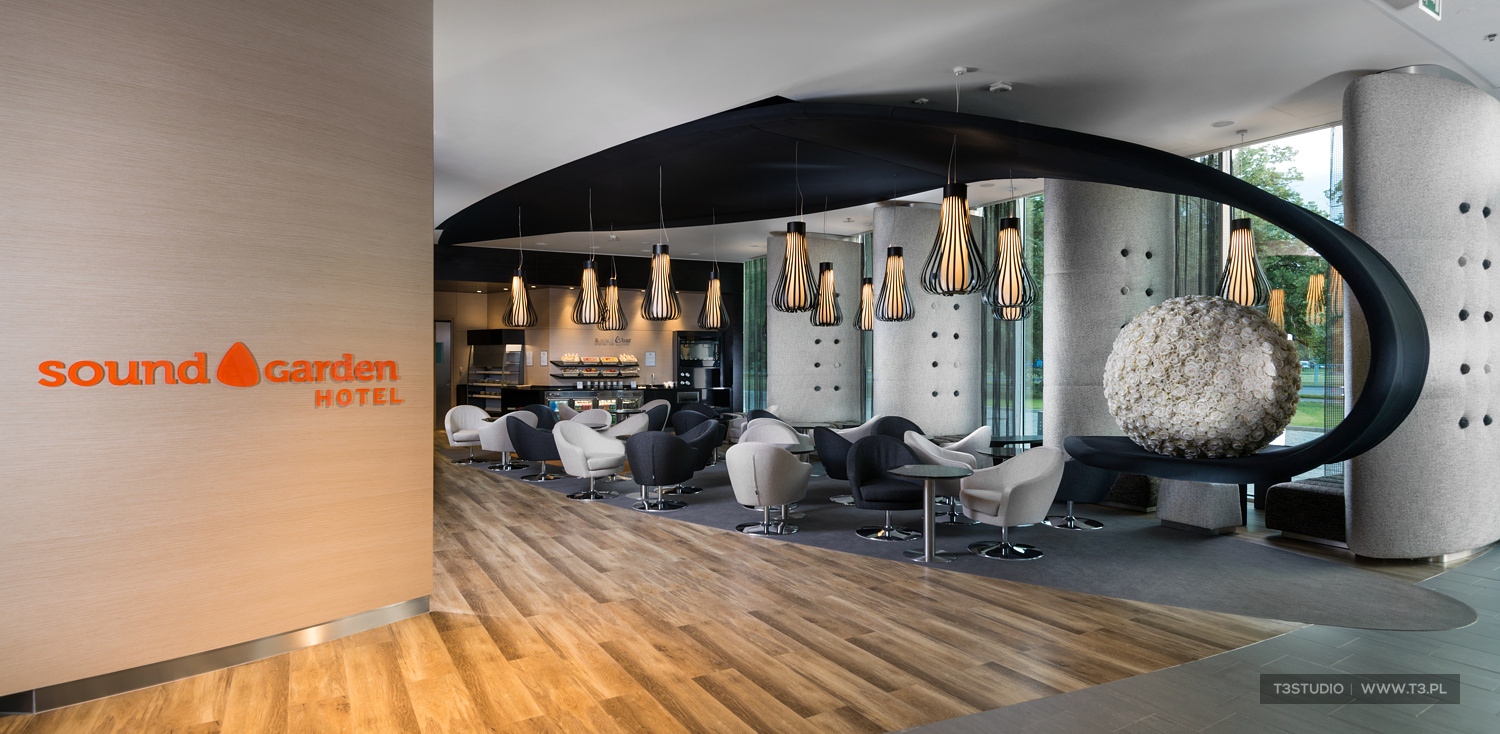 Lobby Sound Garden Hotel  - fotografia wnętrz
